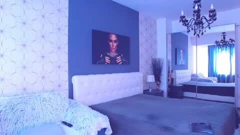 Mary Mais online show from May 3, 6:52 am