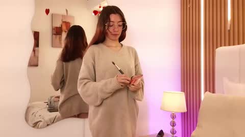 marinette online show from February 24, 12:36 pm