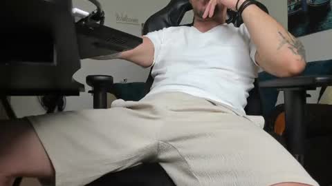 marioslim online show from July 12, 5:53 am