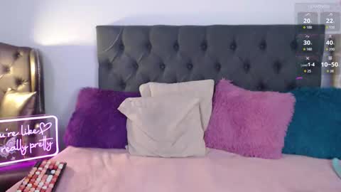 Paula Maria online show from May 9, 12:16 am