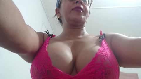 mariska_69 online show from March 17, 2:31 pm