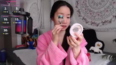 Snapshot of marissapeach chatting on February 15, 2:22 pm MarissaPeach online show from February 15, 2:22 pm