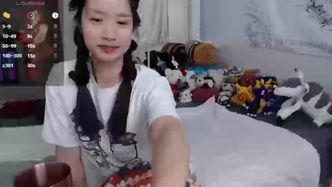 Snapshot of marissapeach chatting on October 12, 2:49 pm MarissaPeach online show from October 12, 2:49 pm