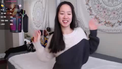 Snapshot of marissapeach chatting on February 4, 2:45 pm MarissaPeach online show from February 4, 2:45 pm