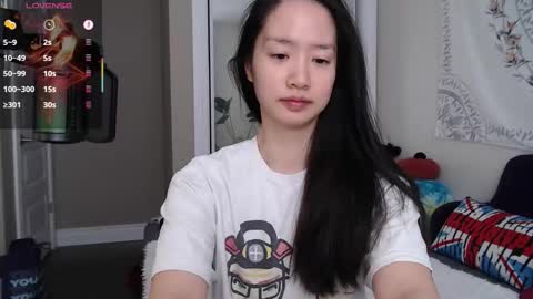 Snapshot of marissapeach chatting on February 28, 2:29 pm MarissaPeach online show from February 28, 2:29 pm