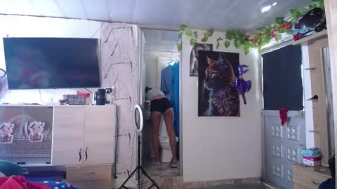 Snapshot of maritza_ferrerr chatting on October 22, 6:29 pm Maritza Ferrer -Samara Beltran online show from October 22, 6:29 pm