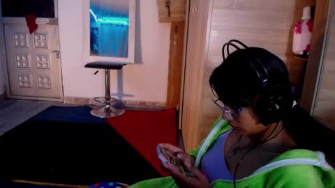 Snapshot of maritza_ferrerr chatting on November 24, 4:34 am Maritza Ferrer -Samara Beltran online show from November 24, 4:34 am