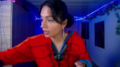 Snapshot of maritza_ferrerr chatting on April 16, 3:18 am Maritza Ferrer -Samara Beltran online show from April 16, 3:18 am