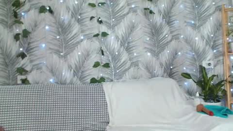 pipi online show from March 13, 3:18 pm