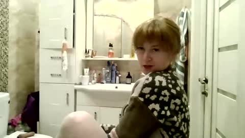 mariza_love359092 online show from May 1, 9:30 pm