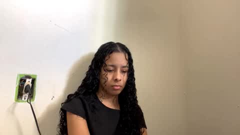 Kayleen online show from March 17, 4:10 pm