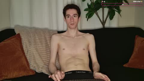 Snapshot of mark327645 chatting on September 9, 6:02 am Mark online show from September 9, 6:02 am