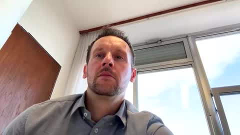 Mark online show from November 17, 11:27 am