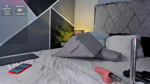 mark_broown_ online show from March 3, 7:17 pm