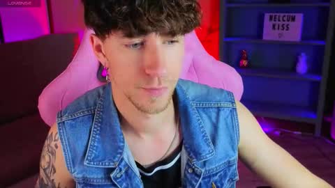 mark_caron online show from October 19, 8:20 pm