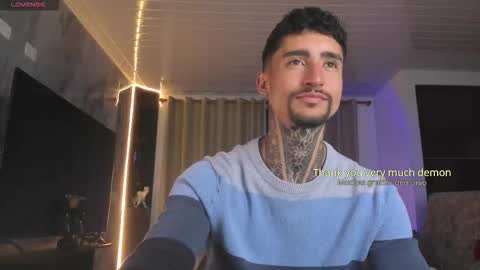 Snapshot of mark_kamper chatting on October 29, 11:39 pm mark kamper online show from October 29, 11:39 pm