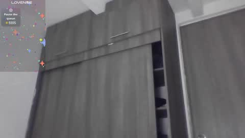 Snapshot of mark_rut chatting on December 24, 11:44 pm MODEL Mark Rut online show from December 24, 11:44 pm