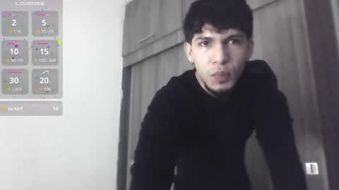 Snapshot of mark_rut chatting on December 29, 3:54 am MODEL Mark Rut online show from December 29, 3:54 am