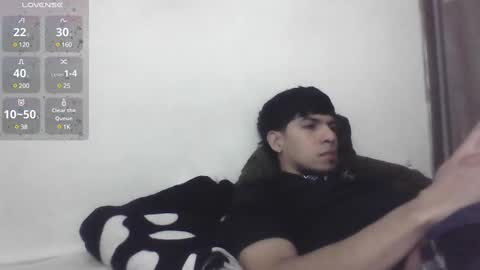 Snapshot of mark_rut chatting on December 31, 12:43 am MODEL Mark Rut online show from December 31, 12:43 am