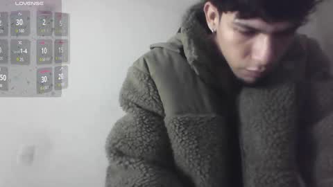 MODEL Mark Rut online show from January 9, 2:01 am