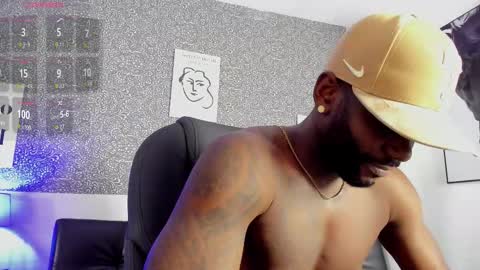 Mark online show from March 6, 3:03 am