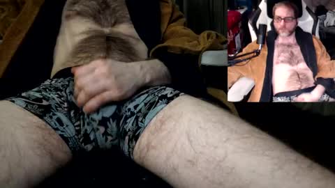 markass87 online show from April 27, 1:42 pm