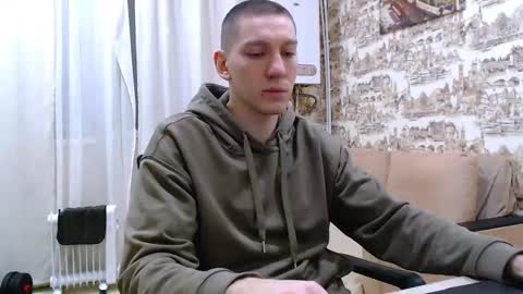 Snapshot of markbodrov chatting on March 7, 9:12 pm markbodrov online show from March 7, 9:12 pm