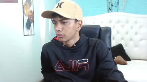 markbowie online show from September 28, 11:48 am