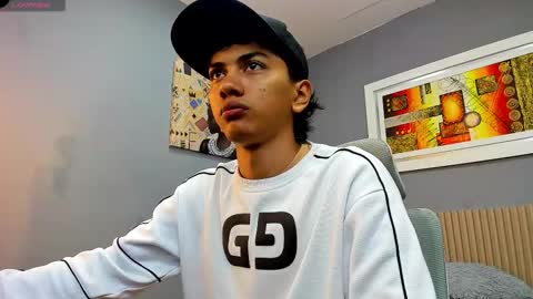 markbowie online show from October 1, 11:38 am