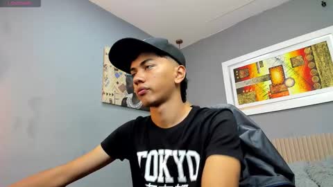 markbowie online show from October 3, 11:29 am