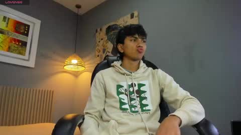 markbowie online show from April 30, 11:27 am