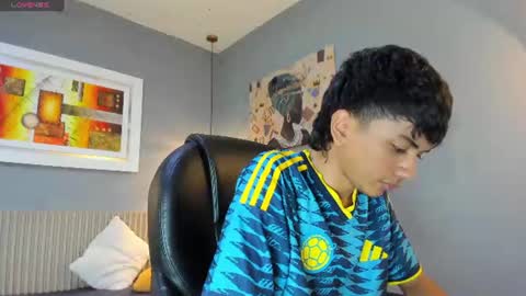 Snapshot of markbowie chatting on July 3, 7:09 pm markbowie online show from July 3, 7:09 pm