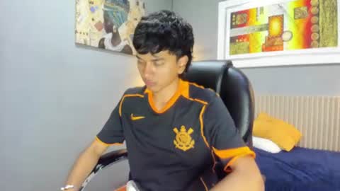 Snapshot of markbowie chatting on July 15, 4:34 pm markbowie online show from July 15, 4:34 pm