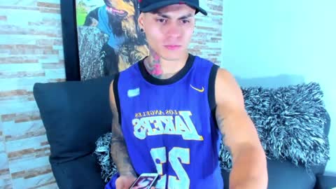 Sebastian online show from December 23, 4:22 am