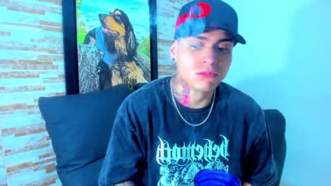 Sebastian online show from January 2, 1:38 am