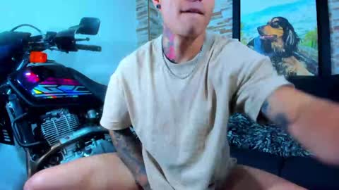 Sebastian online show from January 16, 5:53 am