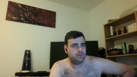 markoluggin online show from June 27, 11:43 pm