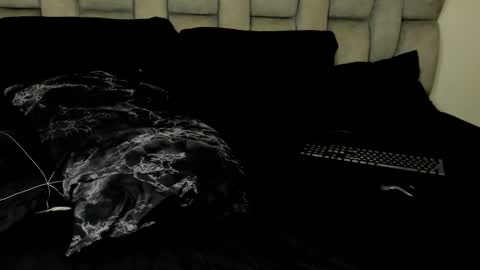 Snapshot of marks_saenz chatting on February 20, 6:52 pm 50 OFF TODAY PM para colaboraciones online show from February 20, 6:52 pm