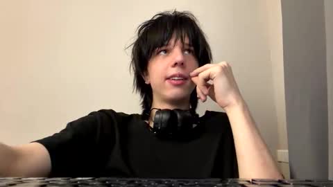 Snapshot of marksus_vasabi chatting on March 30, 2:12 am Mark online show from March 30, 2:12 am