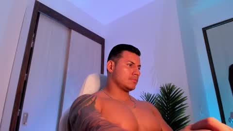 markus... Y online show from February 25, 11:00 pm