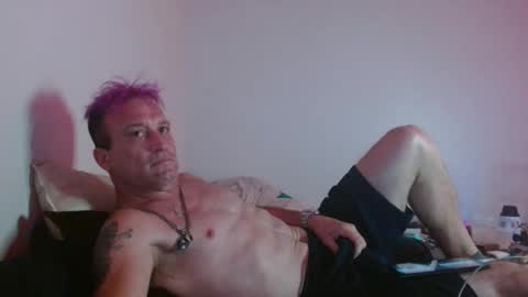 markymark101825061 online show from December 4, 11:24 pm