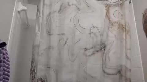 markymark101825061 online show from January 10, 7:35 am