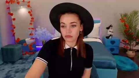 Snapshot of marladewis chatting on November 6, 1:23 pm MarlaDewis online show from November 6, 1:23 pm