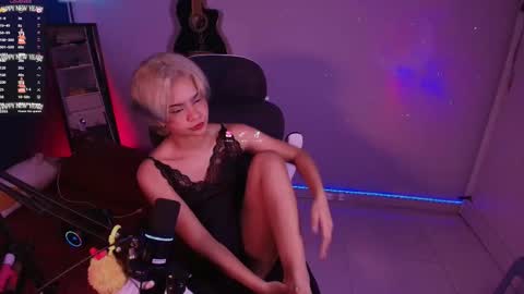 Snapshot of marlena3312 chatting on October 28, 12:52 pm Marlena online show from October 28, 12:52 pm