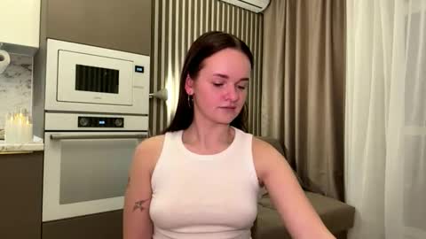 Snapshot of marlenamarschel chatting on October 15, 5:35 pm Maja online show from October 15, 5:35 pm