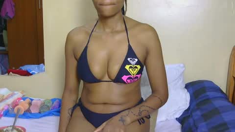 Snapshot of marly_babe chatting on July 14, 11:16 am Marly online show from July 14, 11:16 am