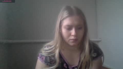 Snapshot of marmel199 chatting on December 26, 12:49 pm Liza online show from December 26, 12:49 pm