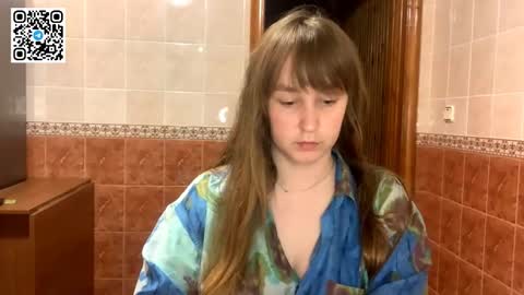 Miriam online show from October 12, 7:35 pm