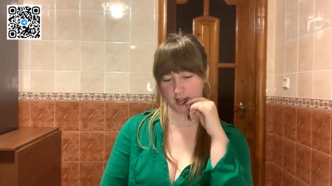 Miriam online show from November 19, 8:31 pm