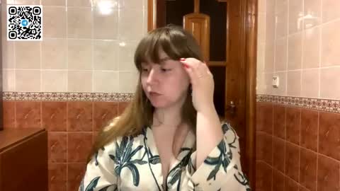 Miriam online show from December 3, 8:51 pm